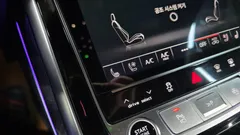 2023 Audi Q7 45 TDI Quattro Premium, чёрный — фото 19