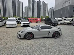 2022 Porsche 718 4.0 GT4 — фото 3
