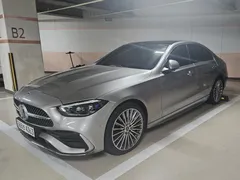 2022 Mercedes-Benz C-Class C300 4MATIC AMG Line — фото 4