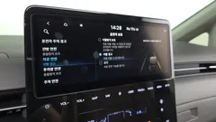 2022 Hyundai Staria 4WD Lounge 9-Seater — фото 18