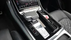 2023 Audi Q8 55 TFSI Quattro Premium, синий — фото 9