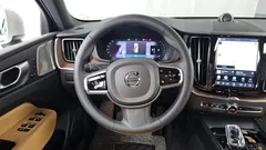 2023 Volvo XC60 B5 Ultimate Bright — фото 13