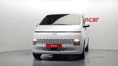2023 Hyundai Staria Tourer 11-Seater — фото 3