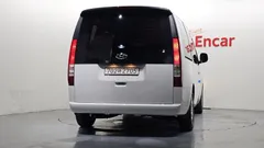 2023 Hyundai Staria Tourer 11-Seater — фото 4