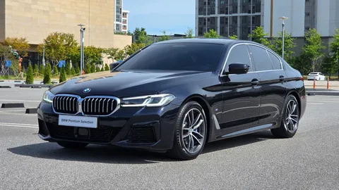 2023 BMW 5-Series 520i M Sport
