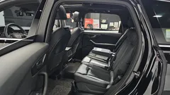 2022 Audi Q7 45 TDI Quattro Premium — фото 11