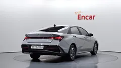 2024 Hyundai AVANTE Modern, серо-серебристый — фото 2