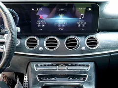 2022 Mercedes-Benz E-Class E220d 4MATIC AMG Line — фото 8