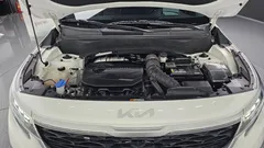 2023 Kia Seltos Gasoline 1.6 Turbo 2WD, белый — фото 6
