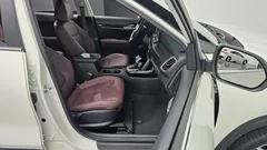 2023 Kia Seltos Gasoline 1.6 Turbo 2WD, белый — фото 10