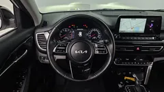 2023 Kia Seltos Gasoline 1.6 Turbo 2WD, белый — фото 13