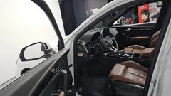 2021 Audi Q5 45 TFSI Quattro Premium, белый — фото 10