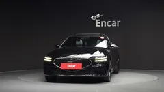 2022 Genesis G70 Gasoline 2.0T 4WD, чёрный — фото 3