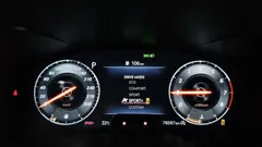 2022 Genesis G70 Gasoline 2.0T 4WD — фото 8