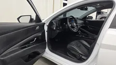 2023 Hyundai AVANTE Smart, белый — фото 10