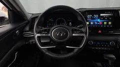 2023 Hyundai AVANTE Smart, белый — фото 13