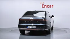 2023 Hyundai Grandeur Premium — фото 4