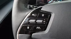 2022 Kia Niro Signature, чёрный — фото 17