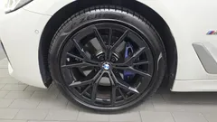 2021 BMW 5-Series 530i xDrive M Sport Package, белый — фото 5