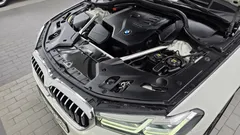 2021 BMW 5-Series 530i xDrive M Sport Package, белый — фото 6