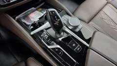 2021 BMW 5-Series 530i xDrive M Sport Package, белый — фото 9