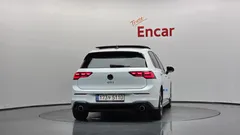 2022 Volkswagen Golf 2.0 GTI, белый — фото 4