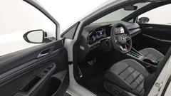 2022 Volkswagen Golf 2.0 GTI, белый — фото 10