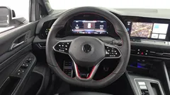 2022 Volkswagen Golf 2.0 GTI, белый — фото 12