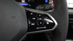 2022 Volkswagen Golf 2.0 GTI, белый — фото 18