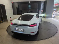 2022 Porsche 718 4.0 GTS, белый — фото 4