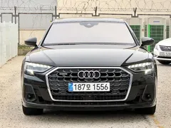 2022 Audi A8 55 TFSI Quattro Premium LWB — фото 2