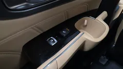 2023 Kia Sorento HEV 1.6 2WD — фото 19