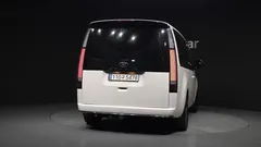 2022 Hyundai Staria Lounge 9-Seater — фото 4