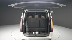2022 Hyundai Staria Lounge 9-Seater — фото 20