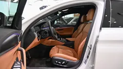 2023 BMW 5-Series 520i M Sport — фото 16