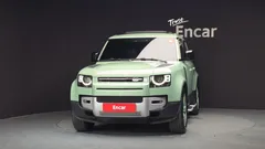 2023 Land Rover Defender 110 D300 75th Edition — фото 3