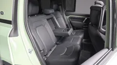 2023 Land Rover Defender 110 D300 75th Edition — фото 15