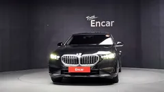 2024 BMW 5-Series 520i, чёрный — фото 3