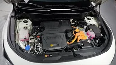 2023 Kia Niro Prestige, белый — фото 6