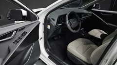 2023 Kia Niro Prestige, белый — фото 10
