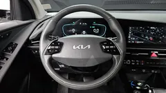 2023 Kia Niro Prestige, белый — фото 13