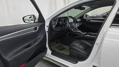 2023 Hyundai Grandeur 3.0 LPi Rent Car — фото 10