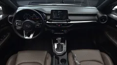 2021 Kia K3 Signature, белый — фото 7