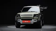 2022 Land Rover Defender 110 D250 SE — фото 3