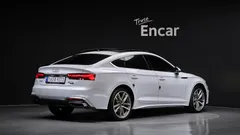 2021 Audi A5 40 TDI Quattro Premium Sportback, белый — фото 2