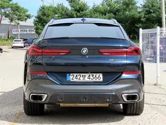 2023 BMW X6 xDrive40i M Sport — фото 4