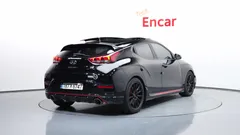 2022 Hyundai Veloster 2.0 N, чёрный — фото 2