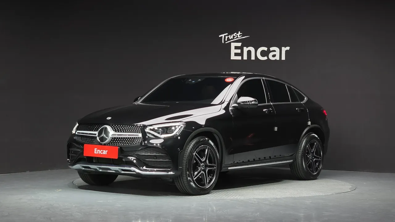 2022 Mercedes-Benz GLC-Class GCL300 4MATIC Coupe