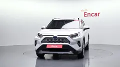 2021 Toyota RAV4 2.5 4WD Hybrid, белый — фото 3