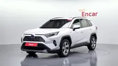 2021 Toyota RAV4 2.5 4WD Hybrid, белый — фото 13
